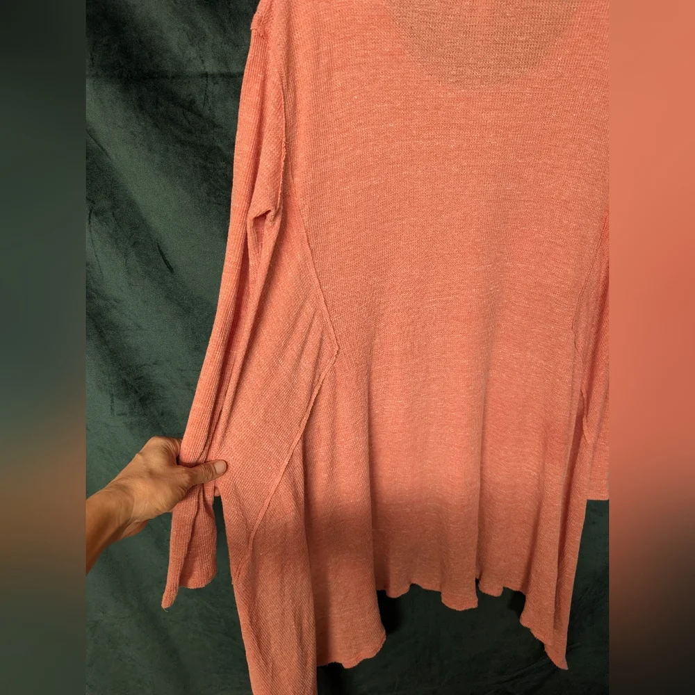 Free People Women's Coral Waffle Knit Oversized Asymmetrical Hem Long Sleeve Top